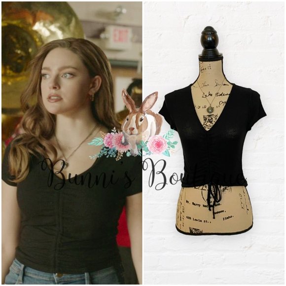 Hope Mikaelson Out From Under Alexa Ruched Top Legacies - Picture 1 of 6